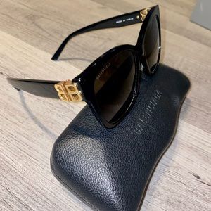 Balenciaga Glasses 100% AUTHENTIC AUTHENTIC AUTHENTIC BEST PRICE SUNGLASSES